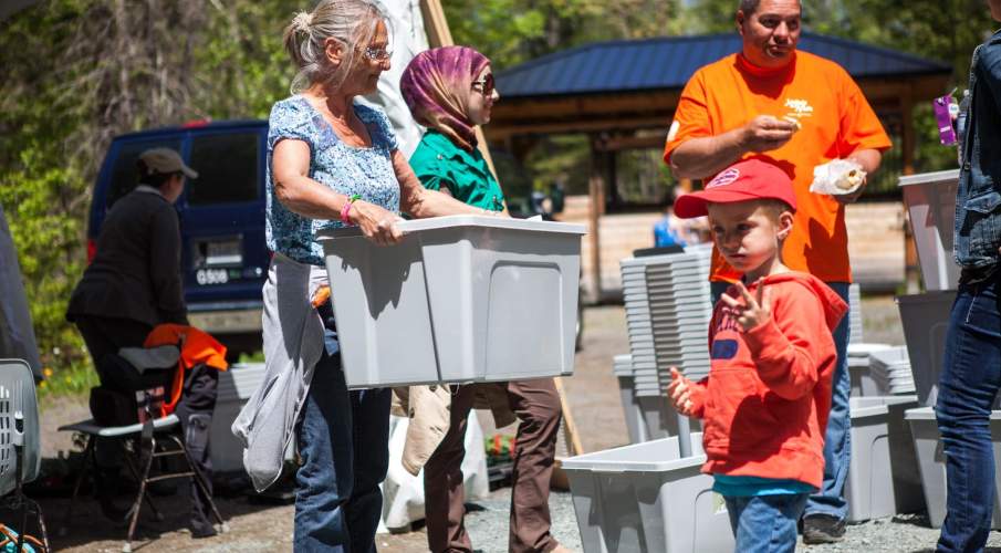 PHASE 2 : Distribution de bacs pour jardins de balcons et de récupérateurs d'eau de pluie